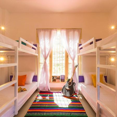 Gostops Dalhousie - Rooms & Dorms Екстер'єр фото