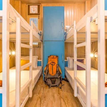 Gostops Dalhousie - Rooms & Dorms Екстер'єр фото