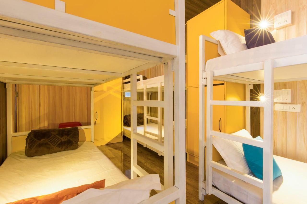 Gostops Dalhousie - Rooms & Dorms Екстер'єр фото