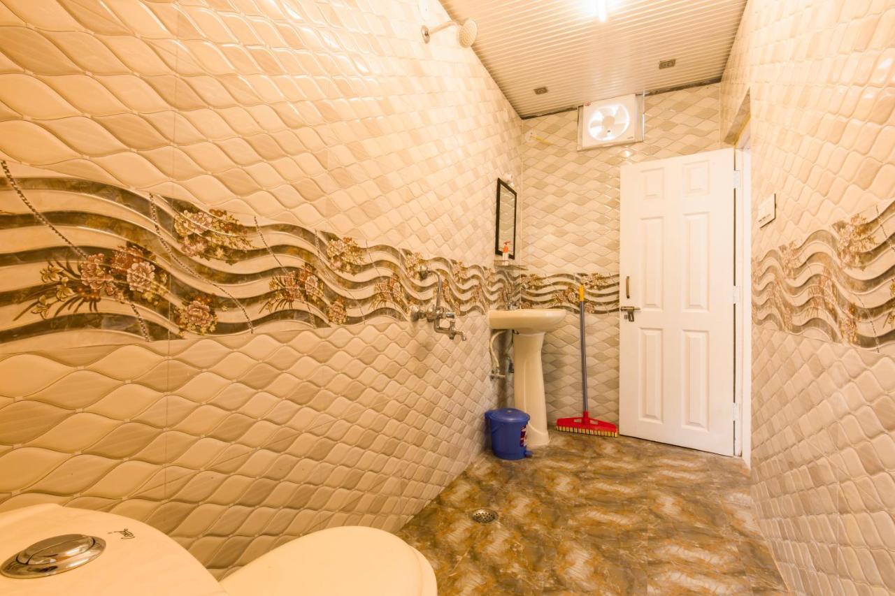 Gostops Dalhousie - Rooms & Dorms Екстер'єр фото